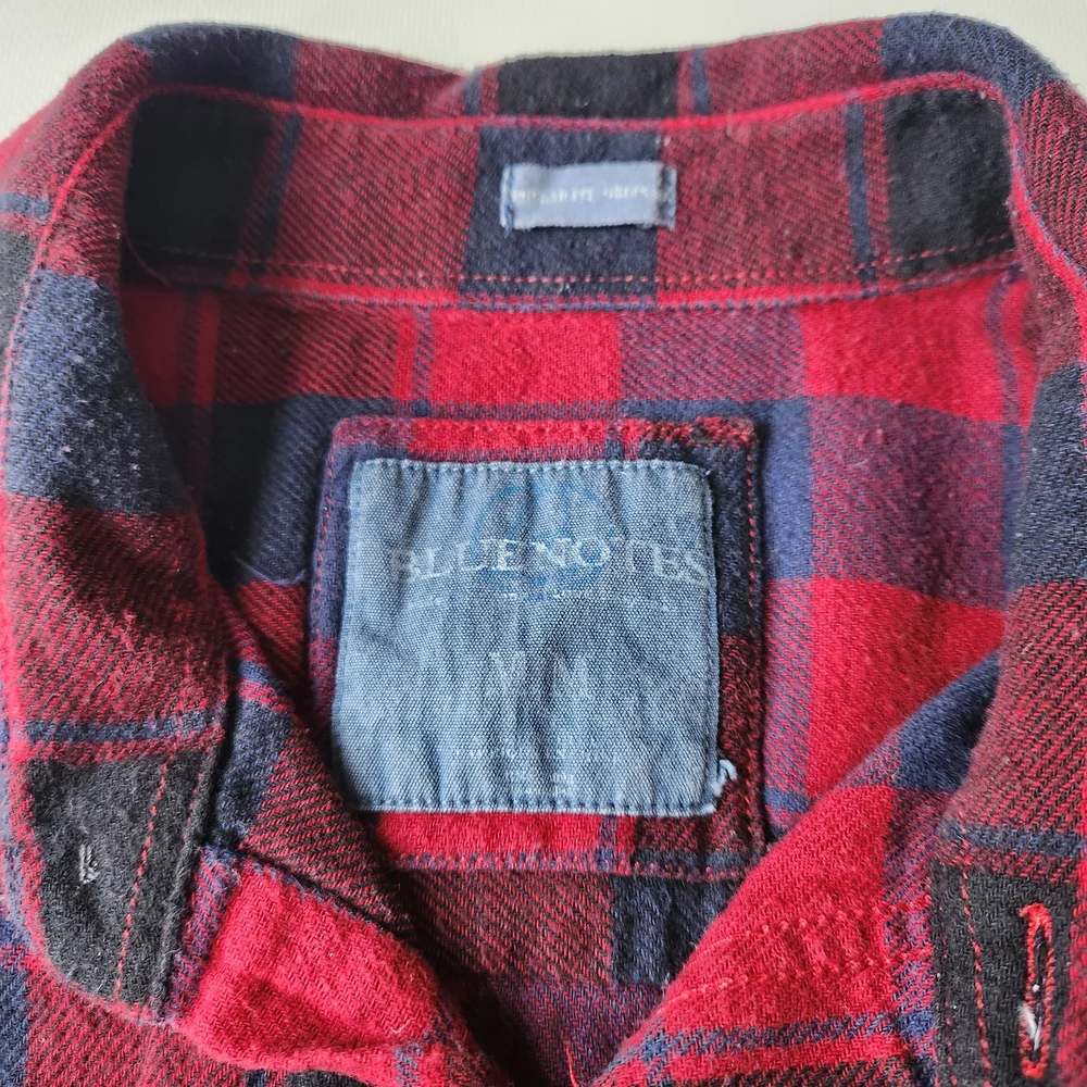 Bluenotes Womens Red/Navy Plaid Flannel Button Down Longsleeve Shirt - Picture 3 of 8